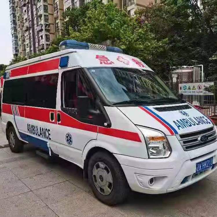 江城长途救护车护送病人返乡